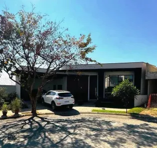 Casa de Condomínio com 3 Quartos à venda, 210m² no Parque Ortolândia, Hortolândia