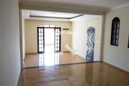 Casa com 3 Quartos à venda, 285m² no Jaguaribe, Osasco