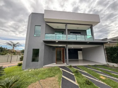 Casa de Condomínio com 3 Quartos à venda, 236m² no Condomínio Vale dos Pássaros, Anápolis