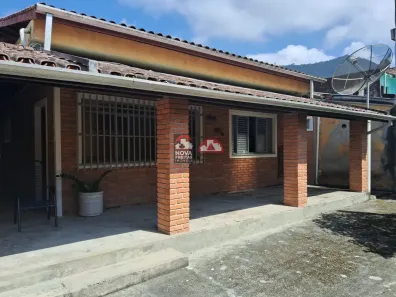 Casa com 4 Quartos à venda, 260m² no Sumaré, Caraguatatuba