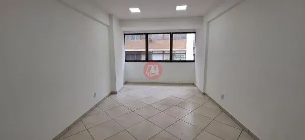 Sala Comercial para alugar, 25m² no Centro Histórico, Porto Alegre
