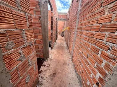 Casa com 3 Quartos à venda, 100m² no Jardim Morumbi, Londrina