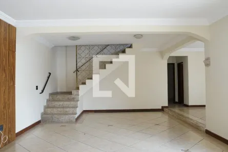 Casa com 3 Quartos à venda, 350m² no Parque Renato Maia, Guarulhos