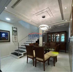 Casa com 3 Quartos à venda, 240m² no Loteamento Villa Branca, Jacareí