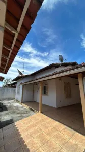 Casa com 3 Quartos à venda, 85m² no Extensão do Bosque, Rio das Ostras