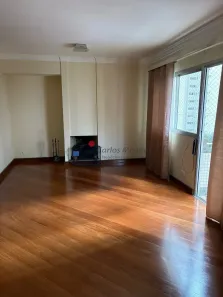 Apartamento com 3 Quartos para alugar, 140m² no Campo Belo, São Paulo