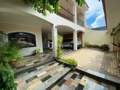 Casa com 4 Quartos à venda, 316m² no Vila Rezende, Piracicaba