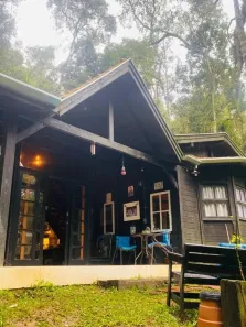 Sobrado com 3 Quartos à venda, 100m² no Vila Natal, Campos do Jordão