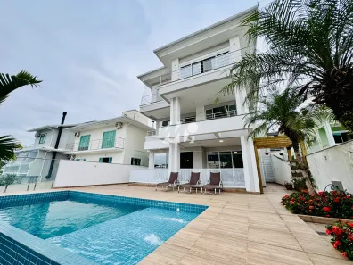 Casa com 4 Quartos à venda, 300m² no Pedra Branca, Palhoça