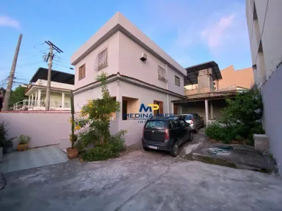 Casa com 2 Quartos à venda, 200m² no Centro, São Gonçalo