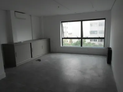 Sala Comercial para alugar, 30m² no Pinheiros, São Paulo