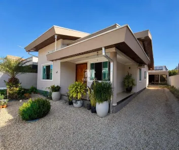 Casa com 3 Quartos à venda, 145m² no São Pedro, Guabiruba