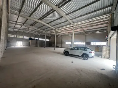 Ponto Comercial para alugar, 300m² no Tabuleiro do Martins, Maceió