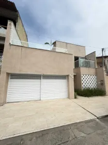 Casa com 4 Quartos à venda, 180m² no Luzia, Aracaju