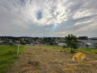 Lote/Terreno à venda, 1000m² no Jardim Centenário, Atibaia