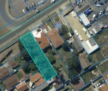 Lote/Terreno à venda, 585m² no Jardim das Américas, Curitiba