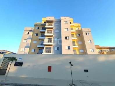 Apartamento com 2 Quartos para alugar, 54m² no Cidade Jardim, São Carlos