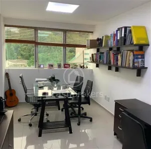 Sala Comercial à venda, 25m² no Pechincha, Rio de Janeiro