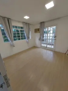 Imóvel Comercial com 4 Quartos para alugar, 80m² no Jardim da Glória, Cotia