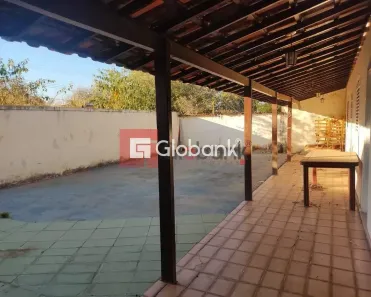 Casa com 2 Quartos à venda, 450m² no Morada do Sol, Montes Claros