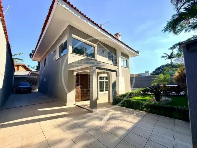 Sobrado com 4 Quartos à venda, 357m² no Interlagos, São Paulo