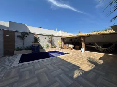 Casa com 6 Quartos à venda, 335m² no Interlagos, Divinópolis