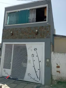 Sobrado com 2 Quartos à venda, 127m² no Campo de Santana, Curitiba