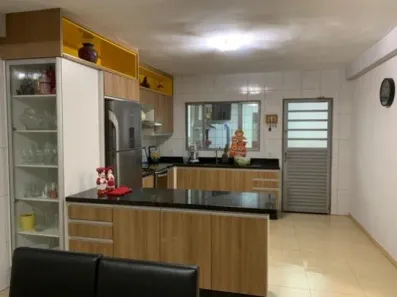 Sobrado com 3 Quartos à venda, 220m² no Parque Cuiabá, Cuiabá