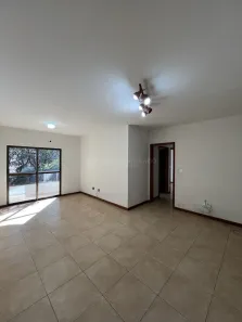 Apartamento com 3 Quartos para alugar, 98m² no Zona 07, Maringá