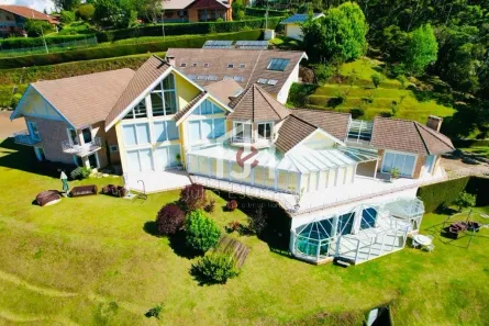 Casa com 6 Quartos à venda, 1567m² no Vila Natal, Campos do Jordão