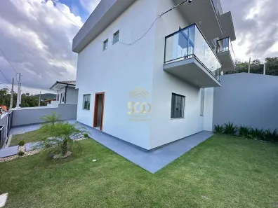 Casa com 3 Quartos à venda, 260m² no Forquilhas, São José