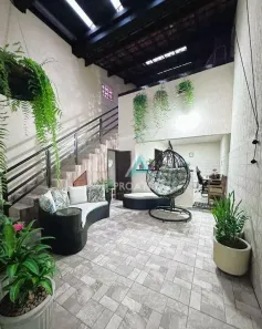 Sobrado com 4 Quartos à venda, 267m² no Parque Oratório, Santo André