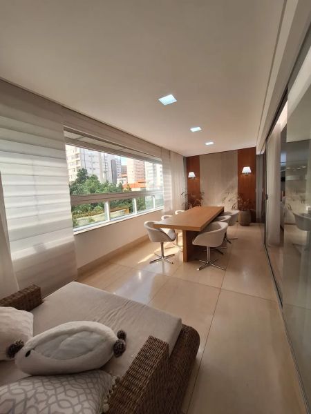 Apartamento com 4 quartos — Funcionários, Belo Horizonte