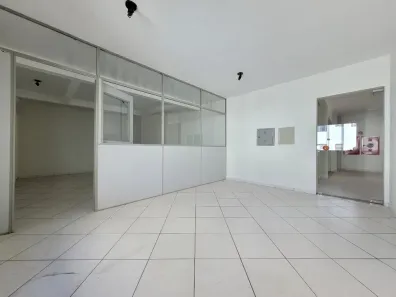 Sala Comercial para alugar, 39m² no Zona 01, Maringá