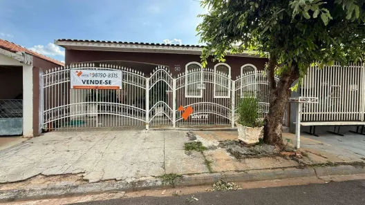 Casa com 3 Quartos à venda, 130m² no Conjunto Habitacional Ana Jacinta, Presidente Prudente