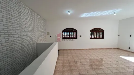 Sobrado com 3 Quartos à venda, 191m² no Jardim Tamoio, Jundiaí