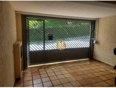 Casa com 3 Quartos à venda, 216m² no Parque Maria Domitila, São Paulo