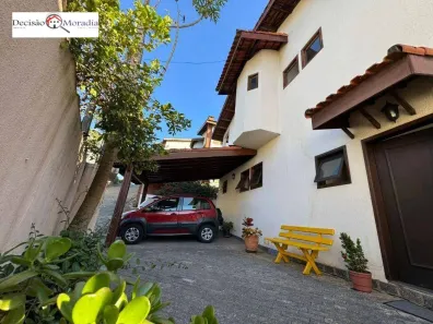 Casa de Condomínio com 5 Quartos à venda, 230m² no Chácara Pavoeiro, Cotia
