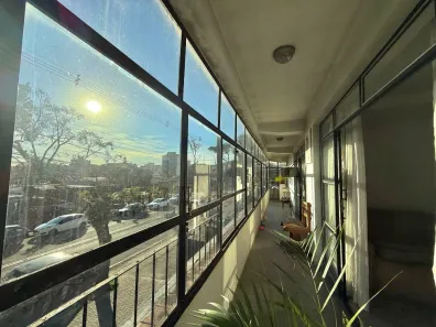 Prédio Comercial com 4 Quartos à venda, 414m² no Portão, Curitiba