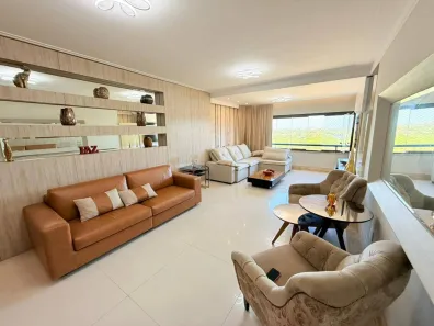 Apartamento com 4 Quartos à venda, 197m² no Jardim São Francisco, São Luís