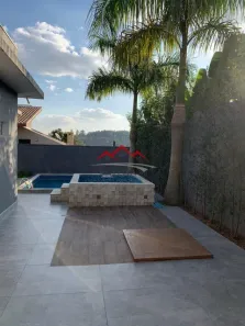 Casa de Condomínio com 3 Quartos à venda, 210m² no Loteamento Vale Azul I, Jundiaí