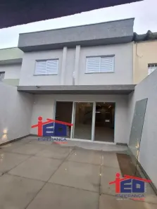 Sobrado com 3 Quartos para alugar, 90m² no Bela Vista, Osasco