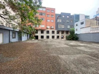 Prédio Comercial para alugar, 1600m² no Pinheiros, São Paulo
