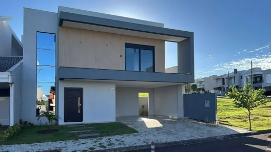 Casa de Condomínio com 3 Quartos à venda, 203m² no Floresta, Cascavel