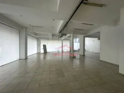 Ponto Comercial para alugar, 2477m² no Jardim Brasil, Bauru