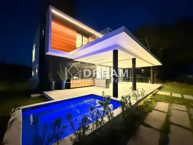 Casa com 5 Quartos à venda, 310m² no Aldeia dos Camarás, Camaragibe