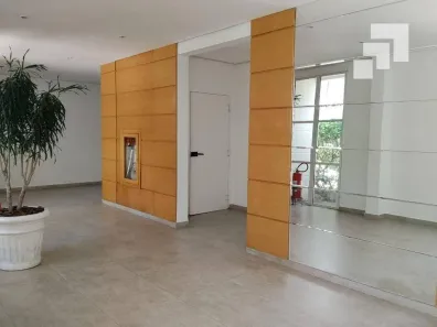 Apartamento com 2 Quartos para venda ou aluguel, 50m² no Vila Anastácio, São Paulo
