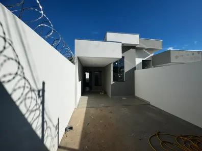 Casa com 3 Quartos à venda, 70m² no Jardim Primavera, Montes Claros