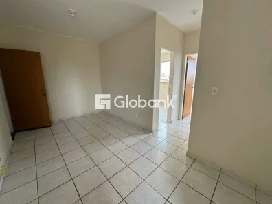 Apartamento com 2 Quartos para alugar, 50m² no Village do Lago I, Montes Claros