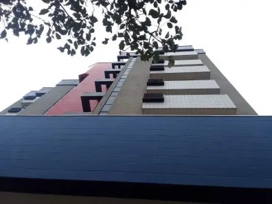 Sala Comercial para alugar, 98m² no Três Figueiras, Porto Alegre